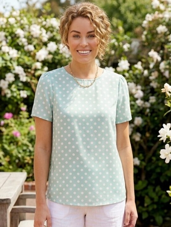 LC Lauren Conrad Tops - Lauren Conrad Green and Cream Polka Dot Short Sleeve Blouse Size XL